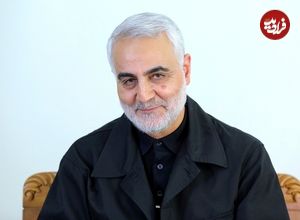 ببینید؛ سفر در زمان؛ «لحظه اعطای درجه سرتیپی به سردار سلیمانی»؛ دهه 70