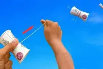 (ویدئو) ساخت هلیکوپتر با لیوان کاغذی به راحتی در خانه !