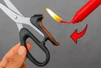 ببینید| با این ترفند دسته شکسته قیچی را تعمیر کنید