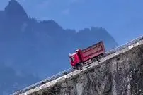 ببینید؛ جاده کوهستانی نفس‌گیر در چین توجه‌ها را به خود جلب کرد