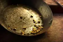 میلیون‌ها تن طلا در اقیانوس‌های زمین وجود دارد؛ چرا کسی آن‌ها را استخراج نمی‌کند؟