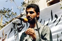 عکس؛ سفر در زمان؛ «سردار سلیمانی و رهبر انقلاب» در یک نمایشگاه نظامی؛ دهه 80