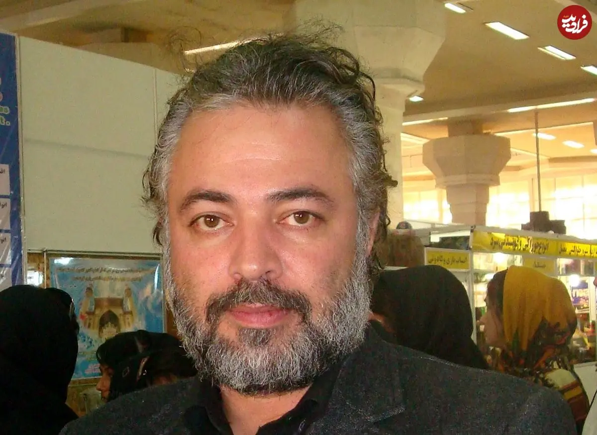 عکس| سفر زمان؛ چهرۀ «حسن جوهرچی» در 25 سالگی در پشت صحنه پنجمین فیلمش