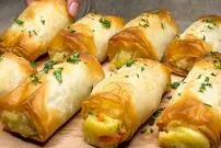 (ویدئو) طرز تهیه یک سمبوسه متفاوت با خمیر یوفکا
