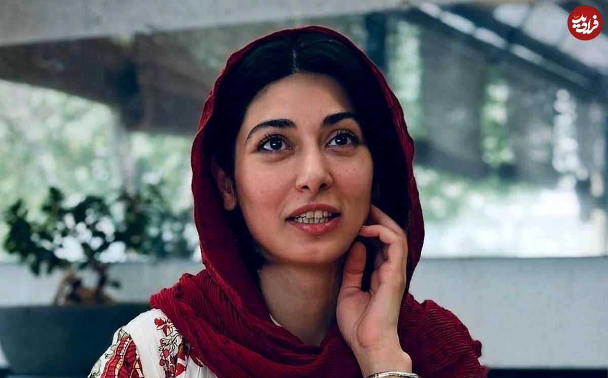 عکس| سفر زمان؛ «پریزاد هامون» در کنار «عباس» در پشتصحنه سریال «طوبی»