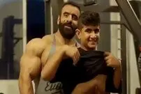 (ویدئو) عضله نمایی محمدحافظ برای جانشینی هادی چوپان؛ توصیه جالب پدر به پسر