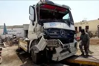 (ویدئو) تعمیر حیرت انگیز کامیون تصادفی مرسدس بنز توسط چند استاد پاکستانی