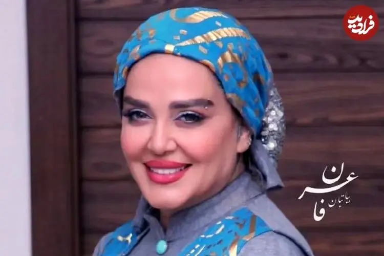 عکس| سفر زمان؛ ژست متفاوت «بهاره رهنما و مهناز افشار» در یک نمایش؛ سال 93