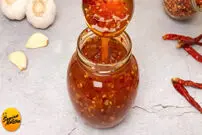(ویدئو) طرز تهیه سس فلفل دلمه ای در خانه