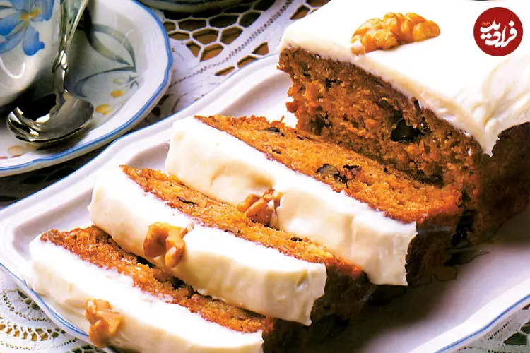 دستور پخت کیک هویج خانگی بدون فر + مواد لازم برای ۸ نفر