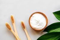 راست آزمایی؛ آیا مسواک زدن با جوش شیرین بی‌خطر است؟