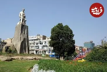 عکس| سفر زمان؛ تصویری از «میدان فردوسی» در دهۀ 1340