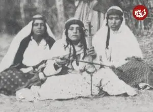 عکس| سفر زمان؛ تصویری از «زنان نوازندۀ کولی» در دوران ناصرالدین شاه