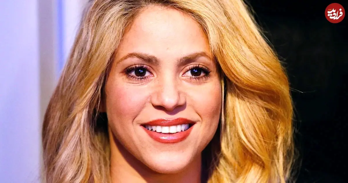 عکس| سفر در زمان؛ «شکیرا» به همراه نامزد اول اش در یک رستوران در نیویورک؛ سال 1380