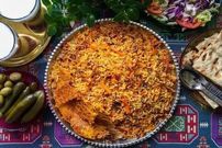 طرز تهیه هویج پلو با مرغ و زرشک؛ غذای سنتی، خوش‌رنگ و خوش‌طعم ایرانی