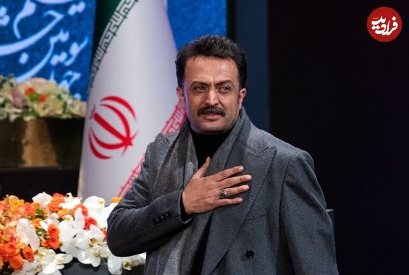 عکس؛ سفر به تاریخ؛ نماز خواندن «مصطفی زمانی» پشت سر رهبر انقلاب؛ سال 1388