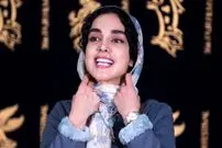 عکس| سفر زمان؛ «الهه حصاری» با لباس عروس در پشت‌صحنۀ «هایلایت»؛ سال 96