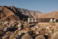 تصاویر؛ هشت خانۀ استثنایی برای زندگی در بیابان