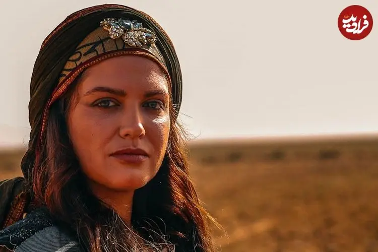 عکس| سفر در زمان؛ «سوزانا آلوز» بازیگر سریال بیگانگان در تهران؛ سال 1403