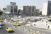 (تصویر) ۴۶ سال پیش؛ ج‍اری‌ ش‍دن‌ س‍ی‍ل‌ در خ‍ی‍اب‍ان‌ ک‍ری‍م‍خ‍ان‌ تهران