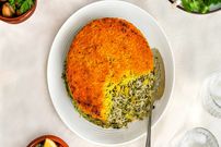 طرز تهیه گشنیز پلو با مرغ زعفرانی مجلسی؛ خوشمزه فوری