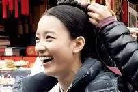 عکس| سفر زمان؛ تیپ و چهرۀ «دونگ‌یی» در آخرین فیلمش؛ سال 1402