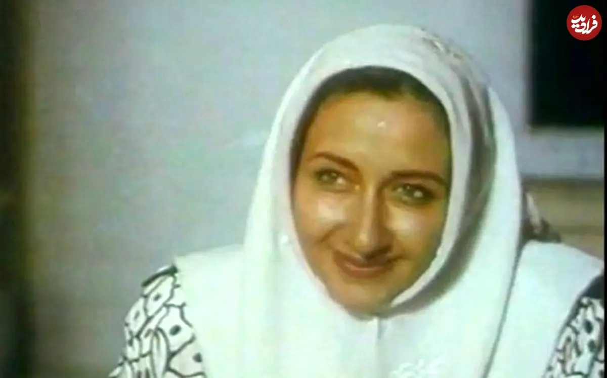 عکس| سفر به تاریخ؛ «کتایون ریاحی» و پسرش «پوریا» در کنار «دالایی‌لاما، رهبر بوداییان»