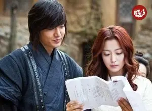 عکس| سفر زمان؛ «چویونگ» (سریال سرنوشت) در مراسم معرفی جدیدترین فیلمش