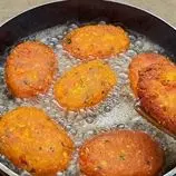 ببینید| طرز تهیه کوکو مرغ زعفرانی