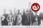 عکس| سفر زمان؛ عکس یادگاری «مردان قاجاری روی یک پل» در جادۀ قم؛ 135 سال قبل