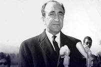 سفر در زمان؛ یادداشت‌های علم، شنبه ۱۳ خرداد ۱۳۵۱: شاه گفت این نفتی‌ها آن قدر .... گشاد هستند که بالاخره به هر فلاکت و دیوثی راضی می‌شوند