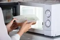 (ویدیو) کارایی توری داخل شیشه مایکروفر