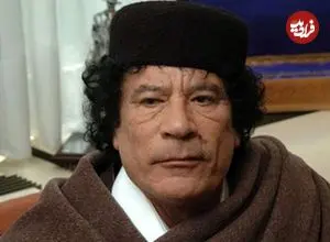 عکس| سفر در زمان؛ «معمر قذافی» در یک تجمع در پایتخت لیبی؛ سال 1365