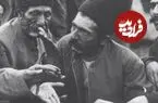 عکس| سفر زمان؛ شطرنج‌بازی میرآخور و مجدالدوله در مبارک‌آباد؛ 135 سال قبل