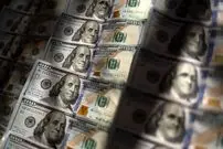 جدول؛ قیمت دلار امروز چهارشنبه ۱۹ آذر ۱۴۰۴