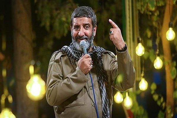 عکس؛ سفر به تاریخ؛ چهرۀ «حاج حسین یکتا، راوی خاطره‌های جنگ» در 15 سالگی در جبهه؛ سال 1360