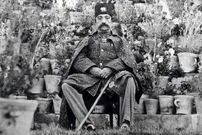 عکس| سفر زمان؛ ناصرالدین شاه و درباریان در روز «آشپزان» در سرخه‌حصار