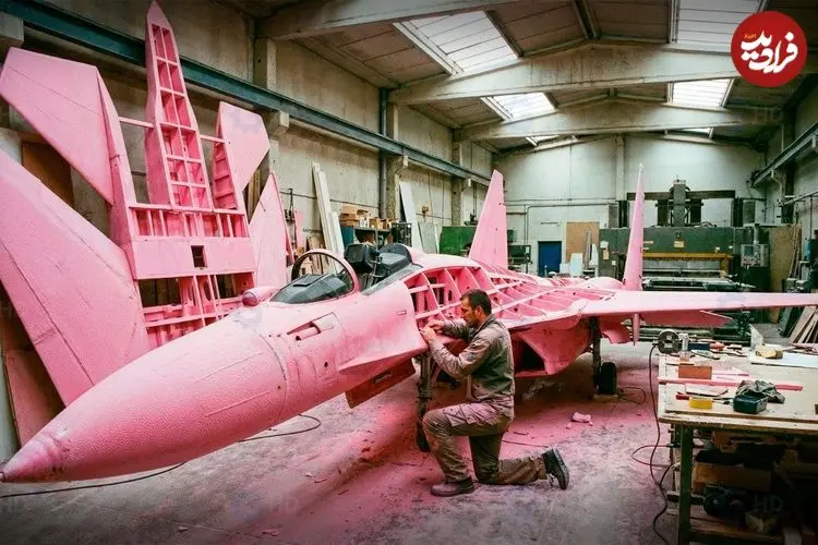 ببینید| مراحل ساخت یک قایق موتوری مشابه جنگنده سوخو 35 روسی