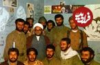 عکس؛ سفر در تاریخ؛ «محمدصادق خلخالی در حال ناهار خوردن در جبهه»؛ دهه 60