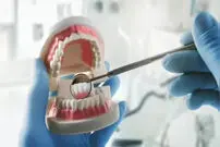 این شیوه مسواک زدن دندان‌هایتان را خراب می‌کند/ راهکارهای درست مسواک زدن