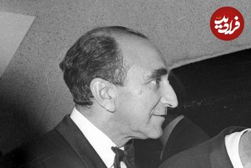 سفر در زمان؛ یادداشت‌های علم، یکشنبه ۲۲ بهمن ۱۳۵۱ تا سه شنبه ۲۴ بهمن ۱۳۵۱