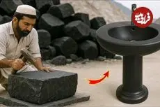 ببینید| مراحل ساخت یک روشویی خاص با استفاده از تخته سنگ در پاکستان