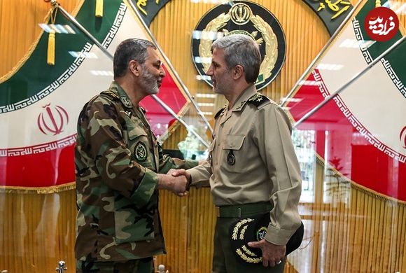 عکس؛ سفر به تاریخ؛ امیر موسوی و امیر حاتمی، دو فرماندۀ ارتش در کنار هم؛ سال 1396