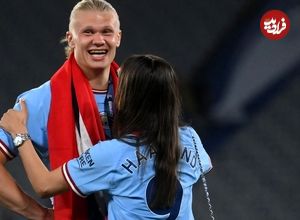 عکس؛ ارلینگ هالند و نامزدش برای هالووین «جوکر» و «زن گربه‌ای» شدند 