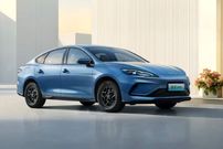 تصاویر؛ خودرو شگفت‌انگیز BYD رونمایی شد؛ پیمایش ۲۰۰۰ کیلومتر با یک باک بنزین!