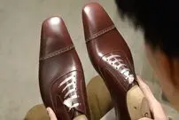 (ویدئو) مهارت آرامش بخش یک استاد ژاپنی در ساخت کفش های کلاسیک دست دوز