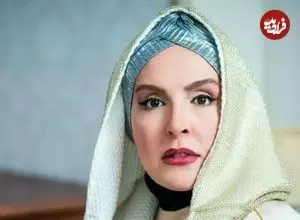 عکس| سفر زمان؛ «آزیتا ترکاشوند» با چادر نماز در حرم امام رضا (ع)؛ سال 1401