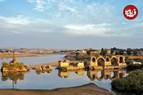 عکس| سفر به ایران قدیم؛ منظرۀ شوشتر و «بند قیصر» در دوران قاجار