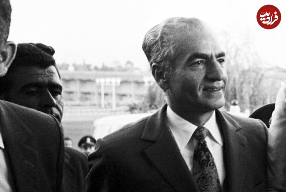 عکس؛ سفر در زمان؛ «محمدرضا پهلوی و ملک حسین پادشاه اردن» در تخت جمشید؛ سال 1350