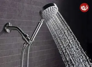 میلیاردها باکتری در سردوش حمام پنهان و منتظرند روی شما پاشیده شوند؛ آیا باید نگران باشید؟